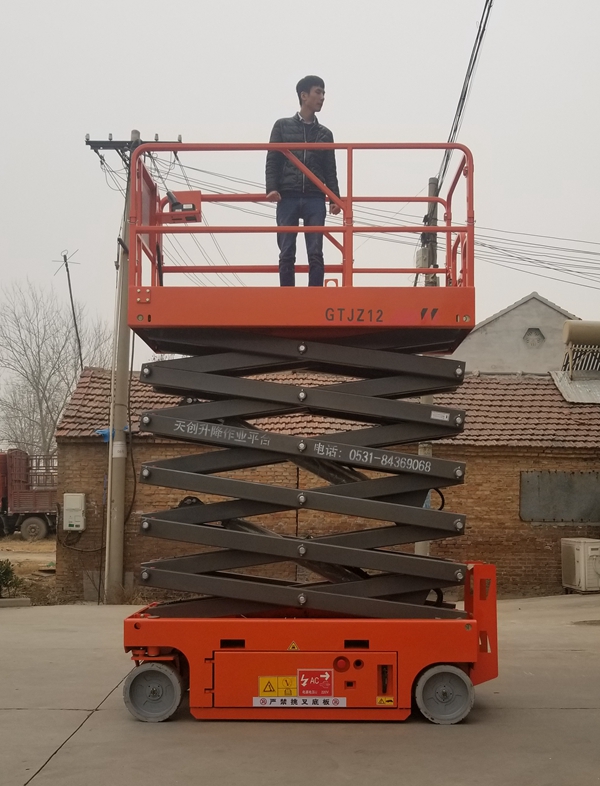 小型升降平臺廣泛應用于哪里呢？